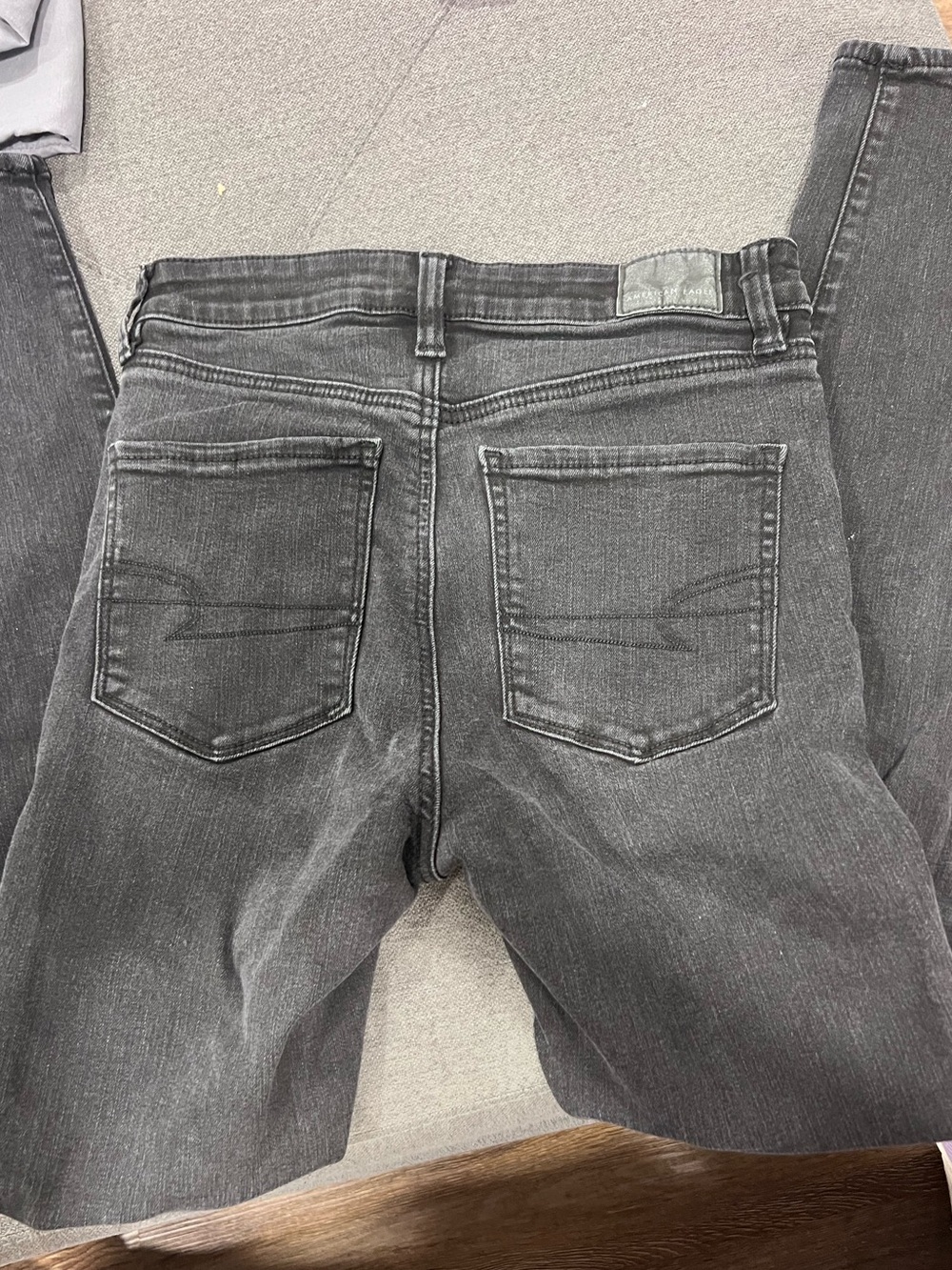 American Eagle Outfitters Women’s Skinny Charcoal Black Jeans